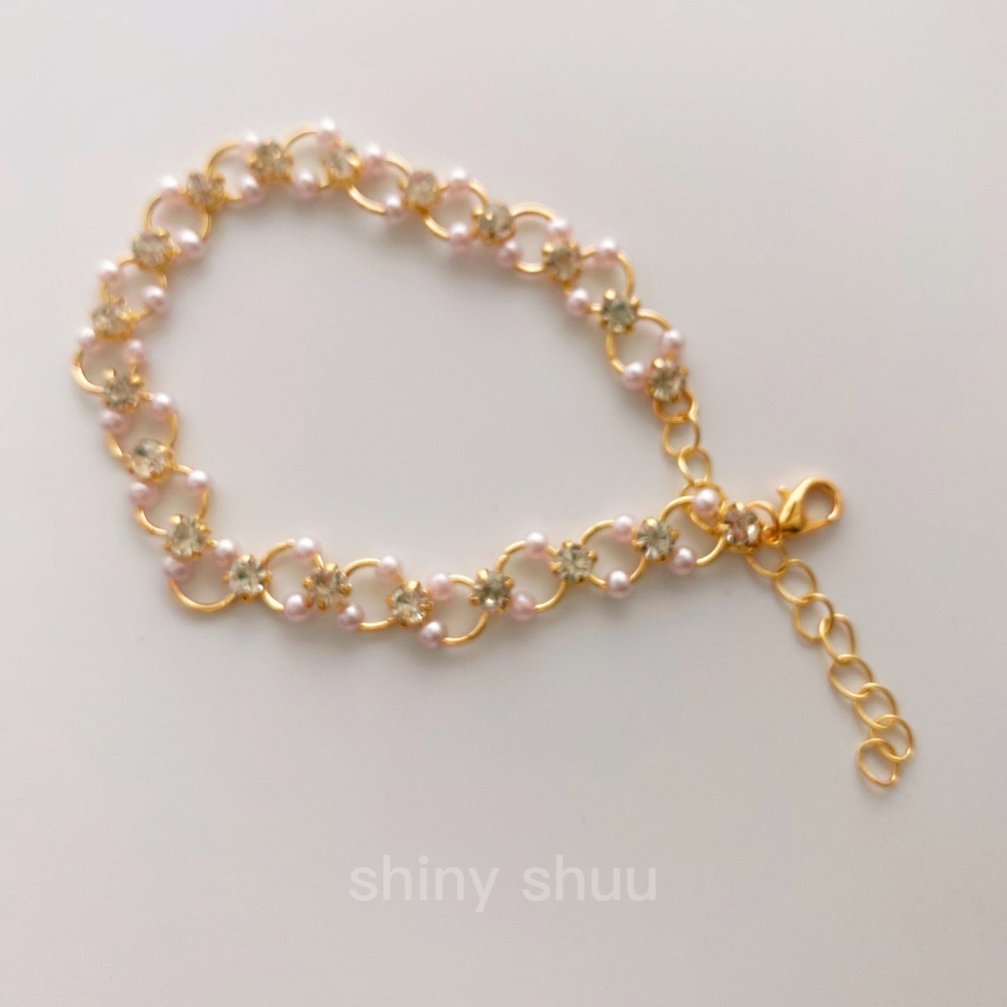 Delicate Pearl Rhinestone Bracelet